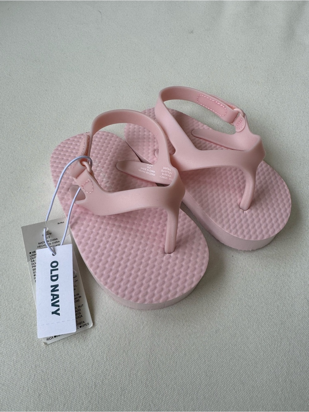Old Navy 18-24 Months Light Pink Toddler Flip Sandals